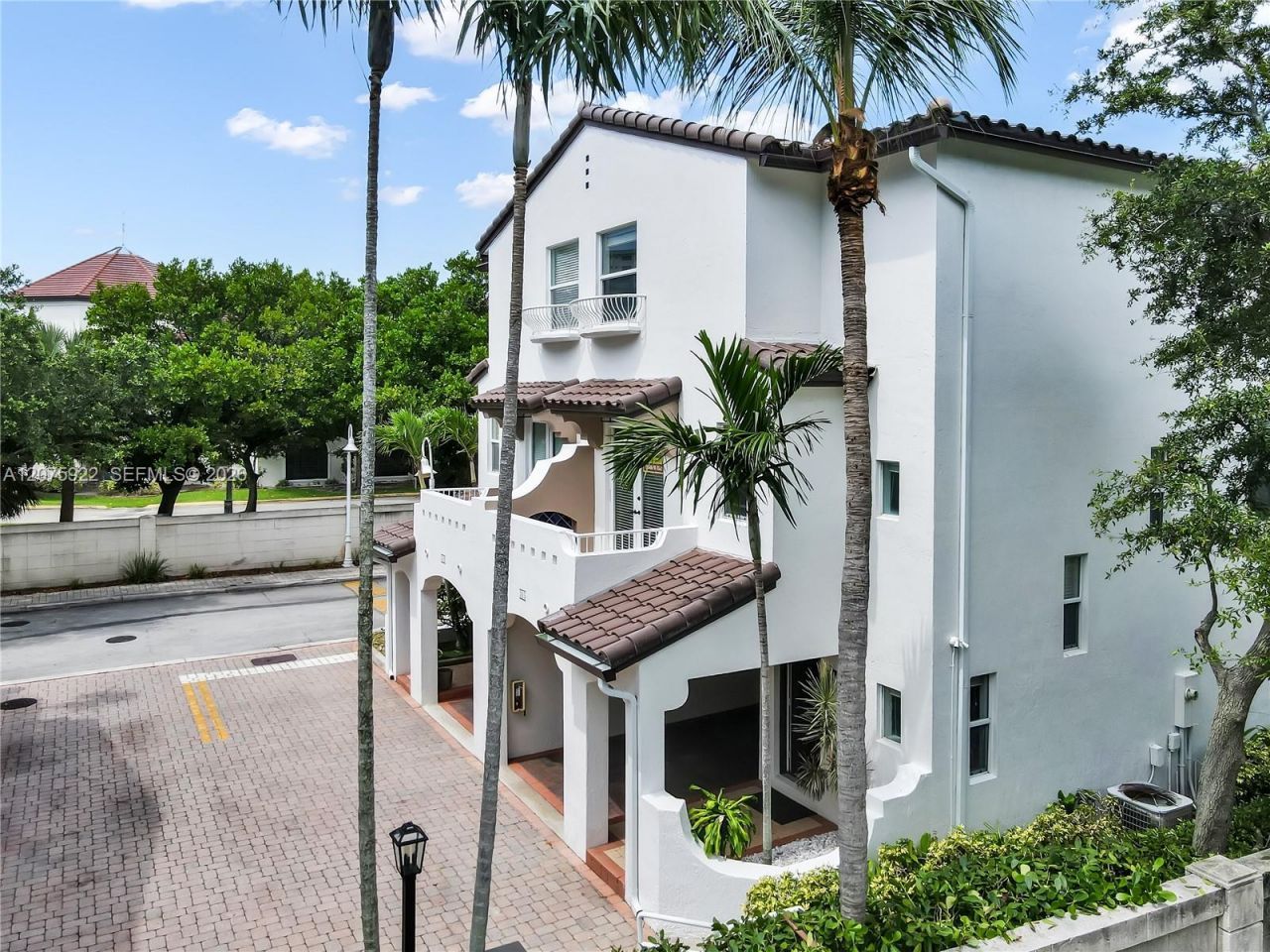 2005 Ocean Walk Ter , Lauderdale by the Sea, FL 33062 Photo