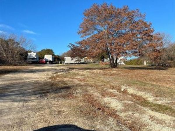 163 Edgehill Drive, Unit H, Azle, TX 76020