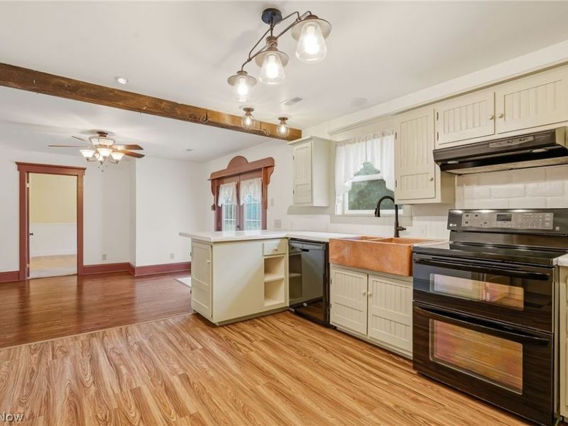 11602 Jennings Road NE, Alliance, OH 44601 Photo 11