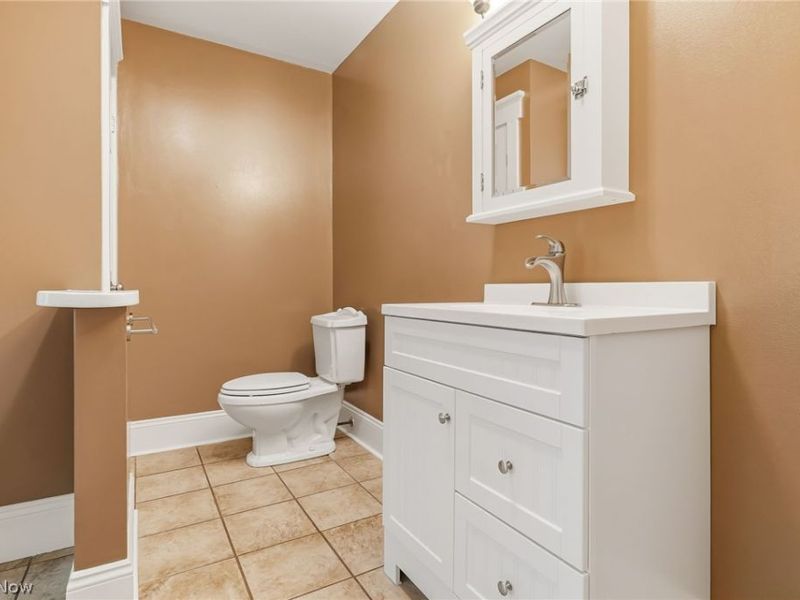 11602 Jennings Road NE, Alliance, OH 44601 Photo 14