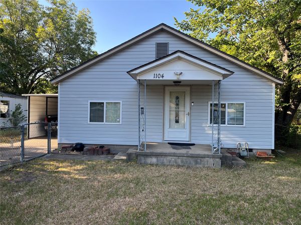 1104 Harris, Muskogee, OK 74403
