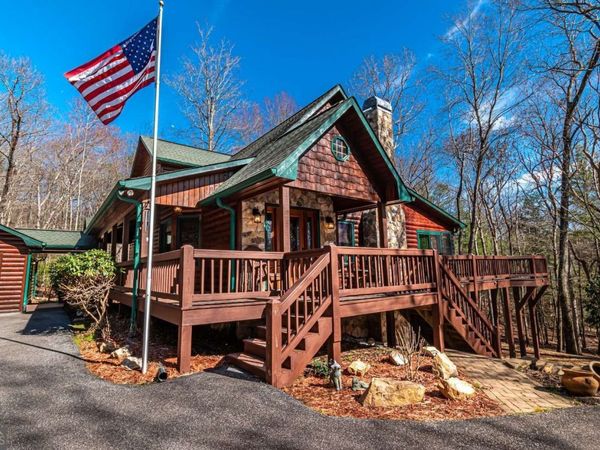 202 Shepherds Ridge, Morganton, GA 30560