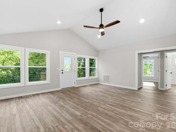 240 E Court Street, Rutherfordton, NC 28139