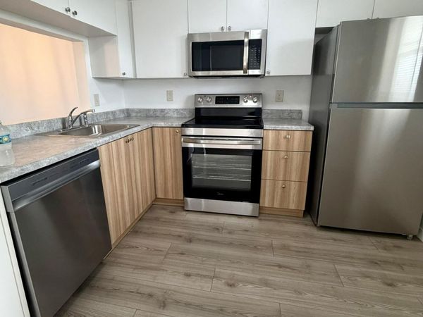 4025 N NOB HILL Road, Unit 409, Sunrise, FL 33351