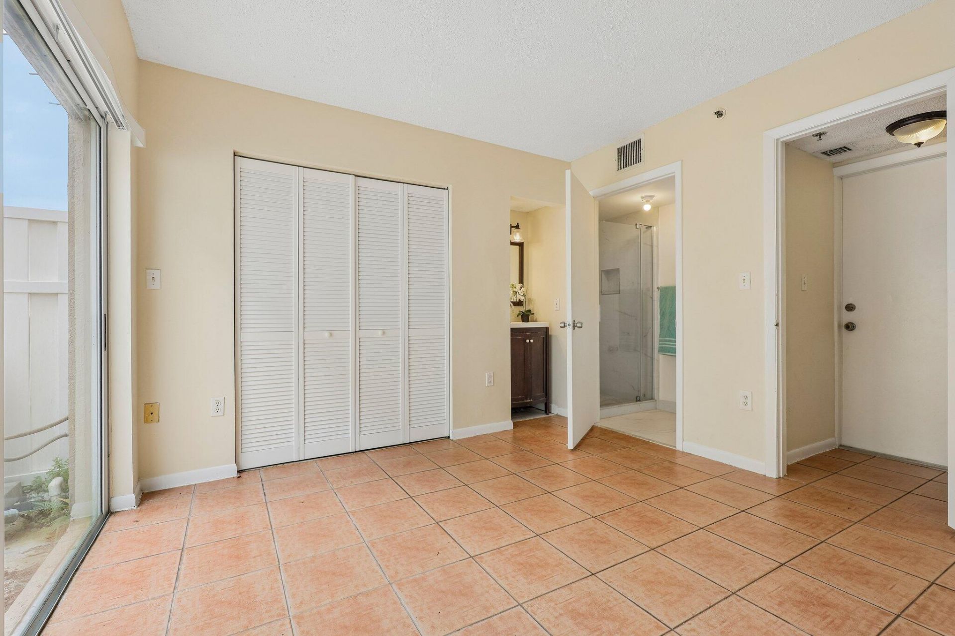 167 Riviera Circle, Weston, FL 33326 Photo