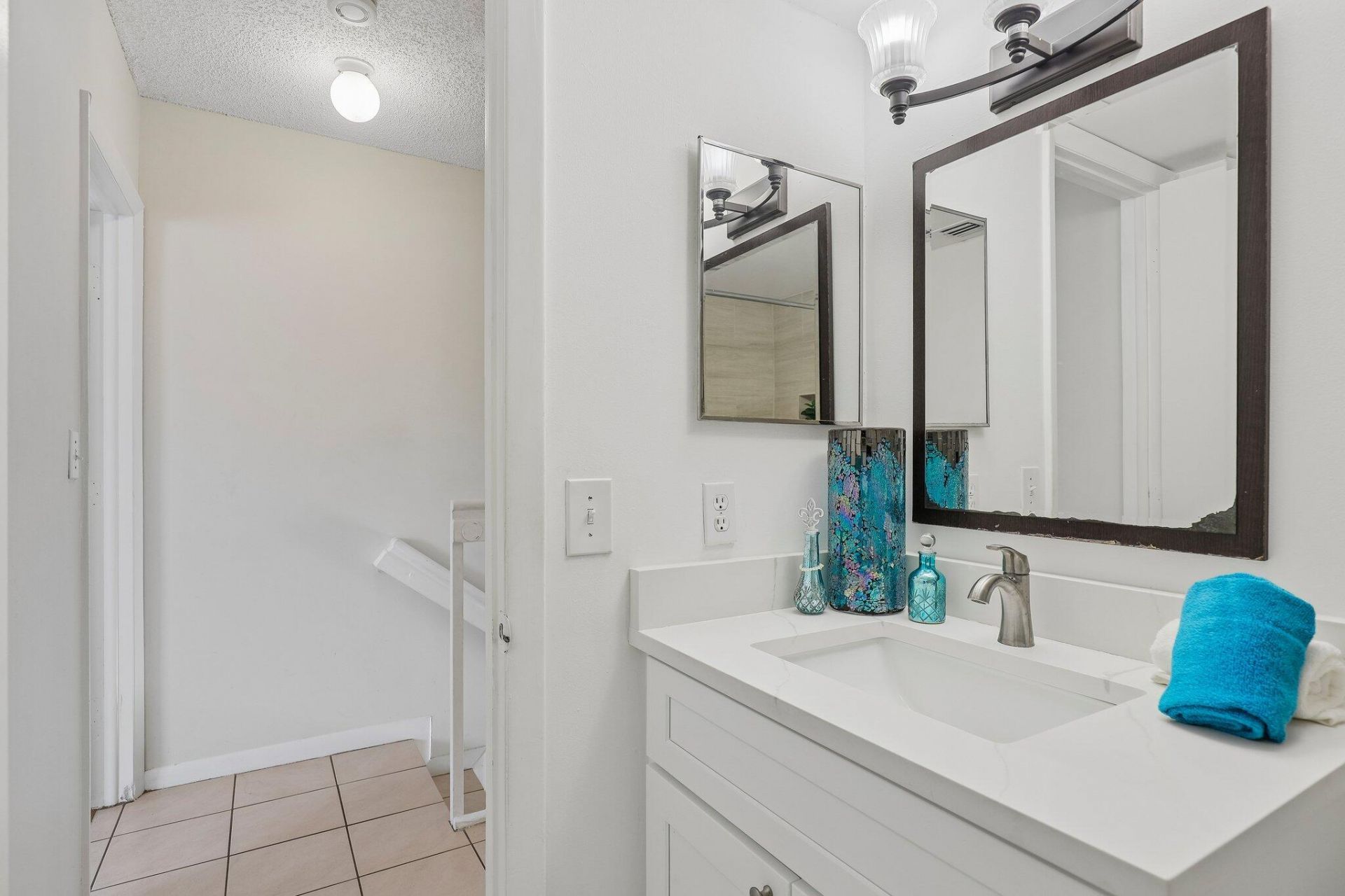 167 Riviera Circle, Weston, FL 33326 Photo