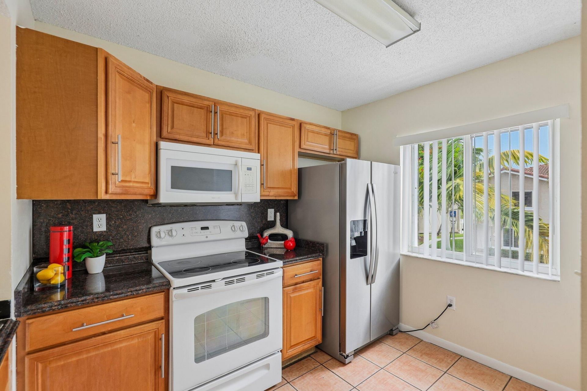 167 Riviera Circle, Weston, FL 33326 Photo
