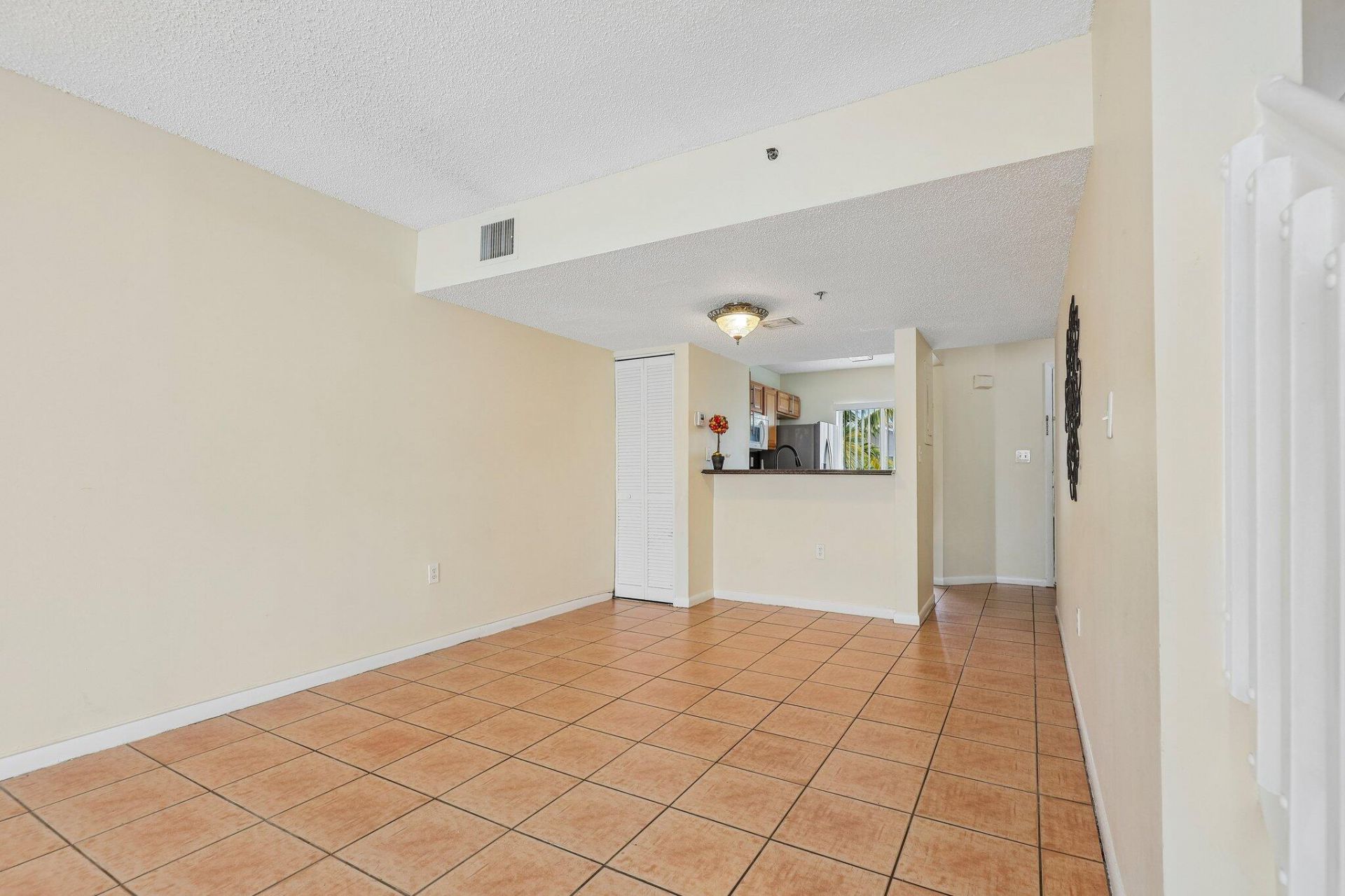 167 Riviera Circle, Weston, FL 33326 Photo