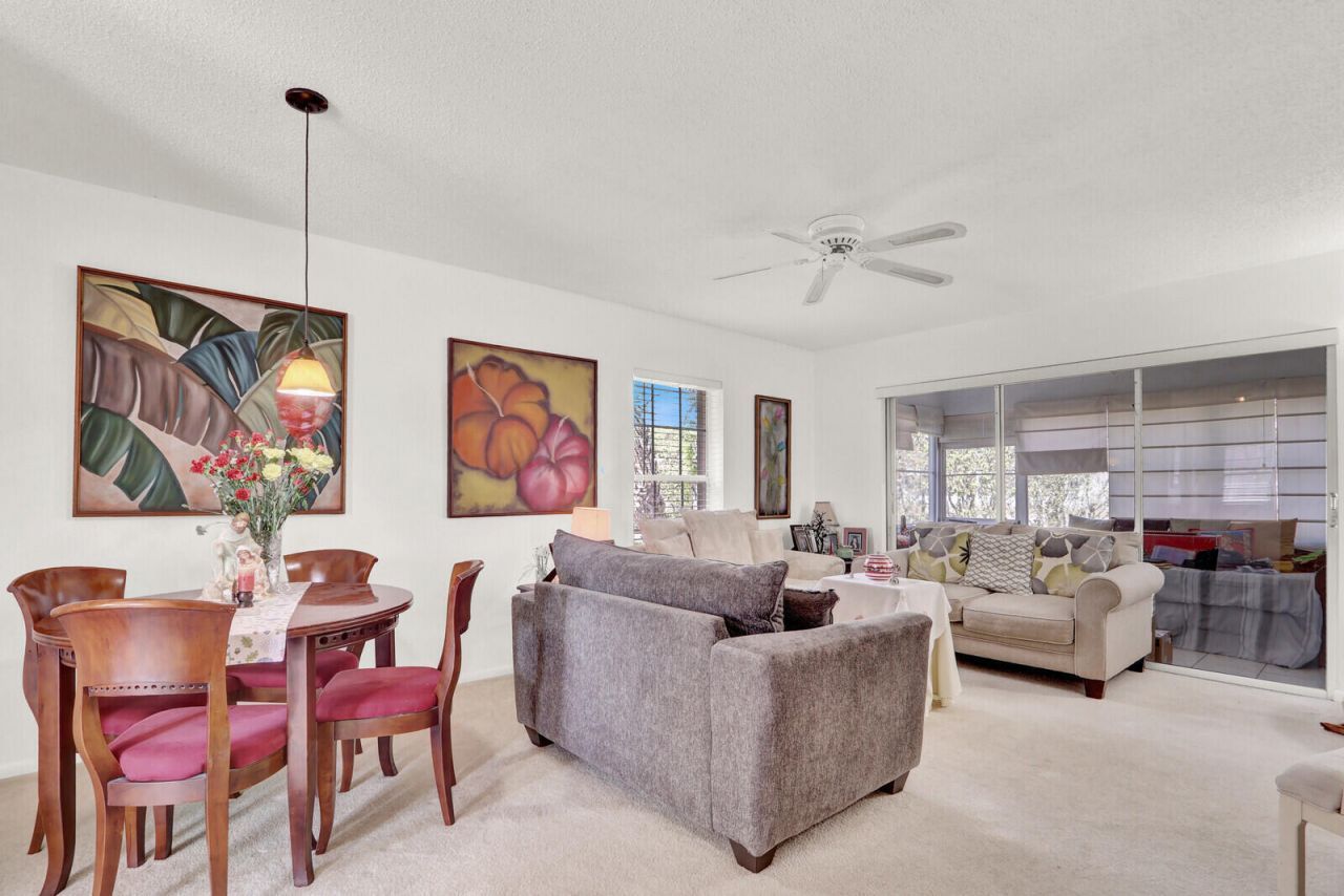 615 Laconia Circle, Greenacres, FL 33467 Photo
