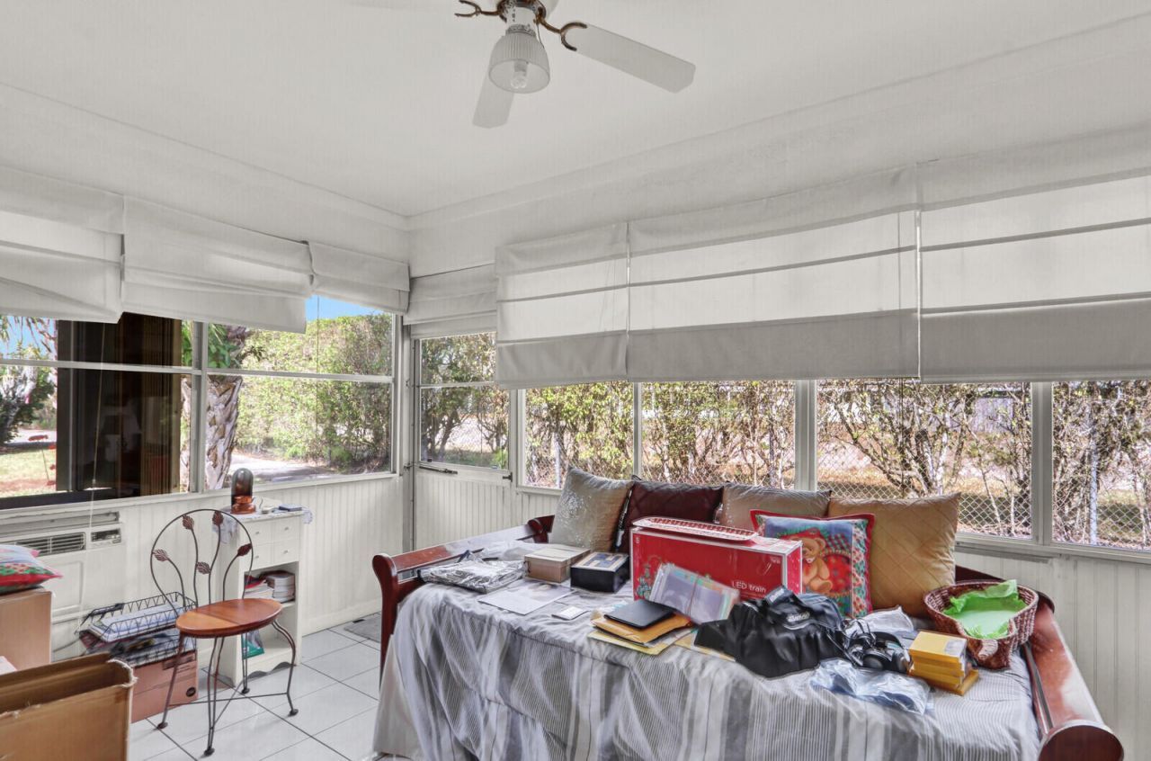 615 Laconia Circle, Greenacres, FL 33467 Photo