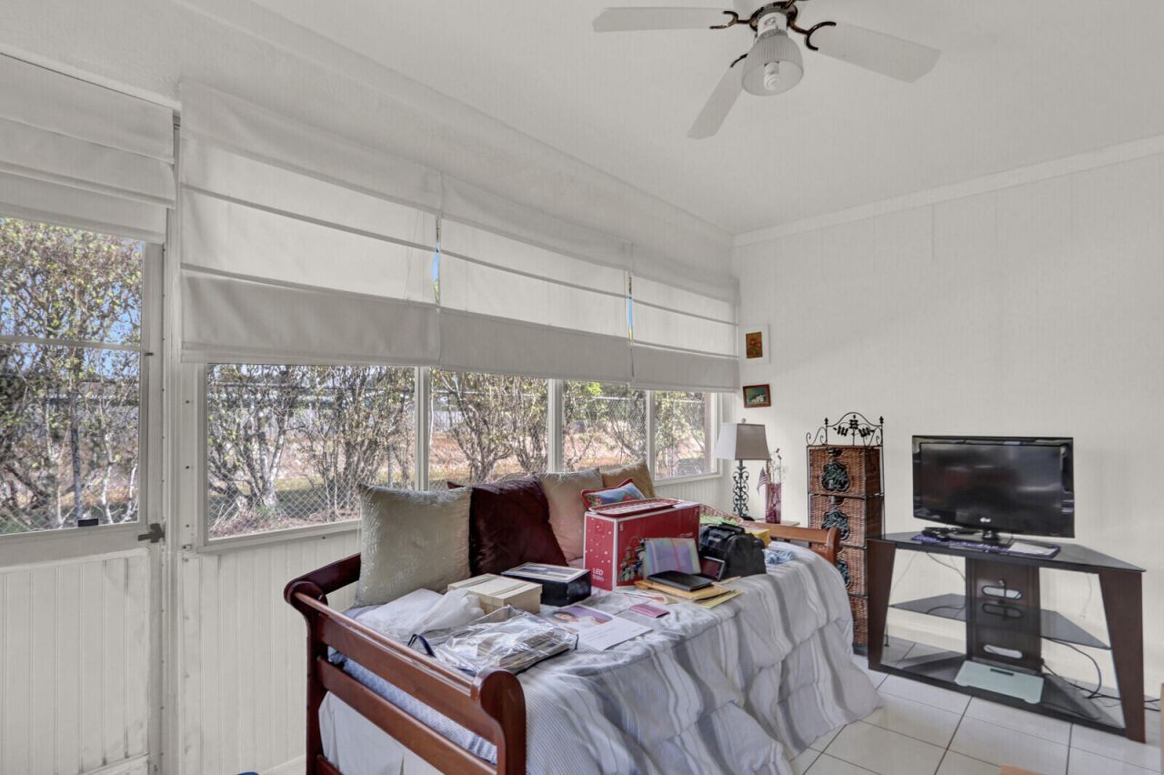 615 Laconia Circle, Greenacres, FL 33467 Photo