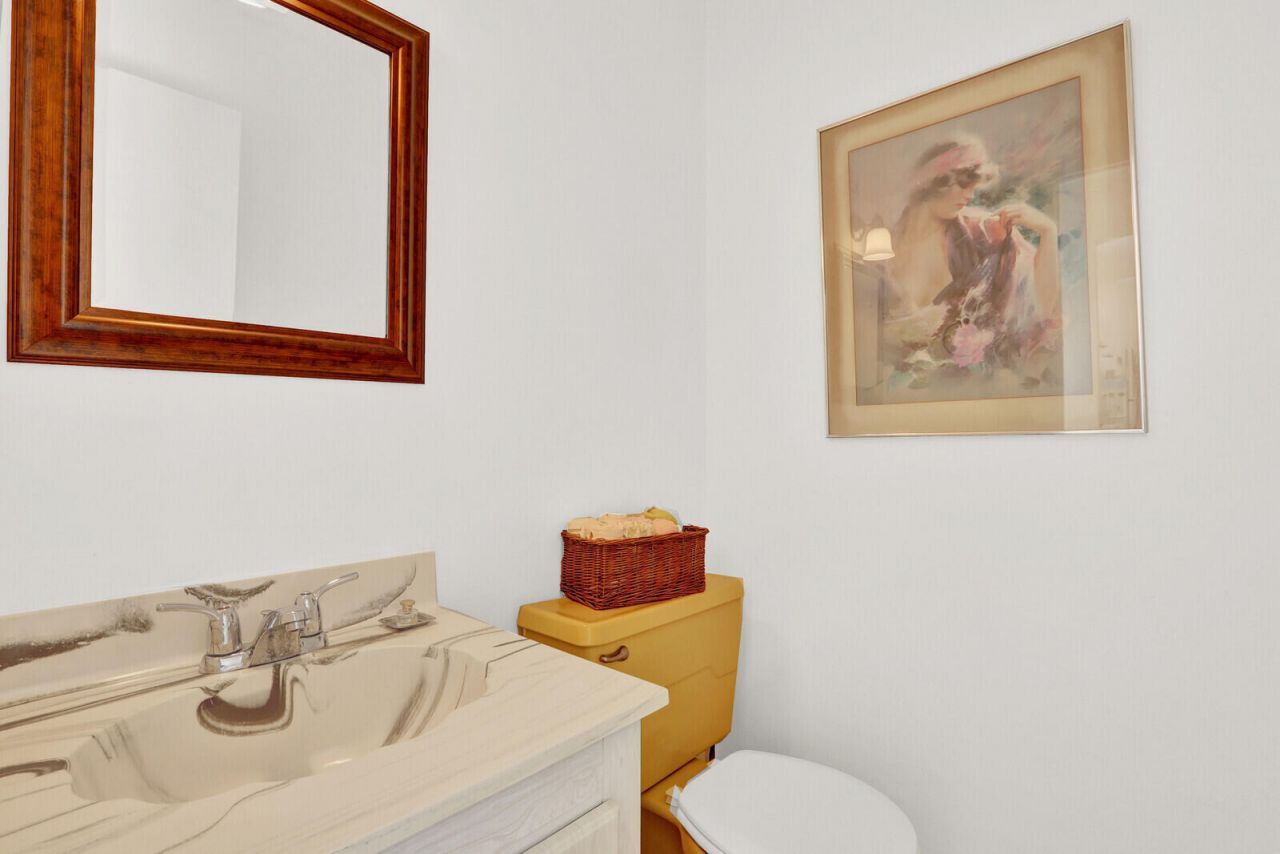 615 Laconia Circle, Greenacres, FL 33467 Photo