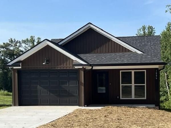 1806 Burgess School Rd., Cookeville, TN 38506