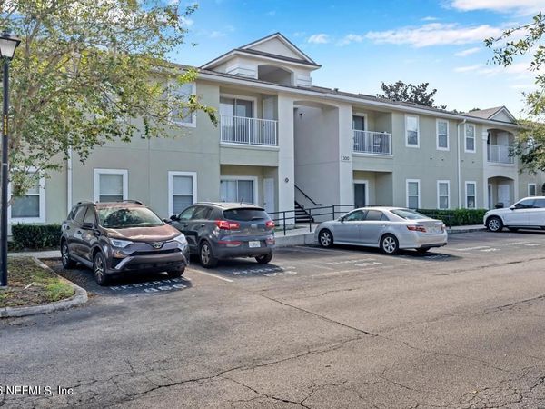 7920 MERRILL Road, Unit 306, Jacksonville, FL 32277