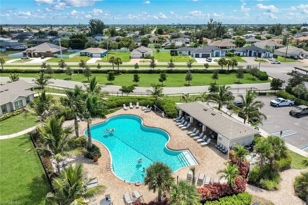 950 Stonewater Lake Ter, Cape Coral, FL 33993 Photo