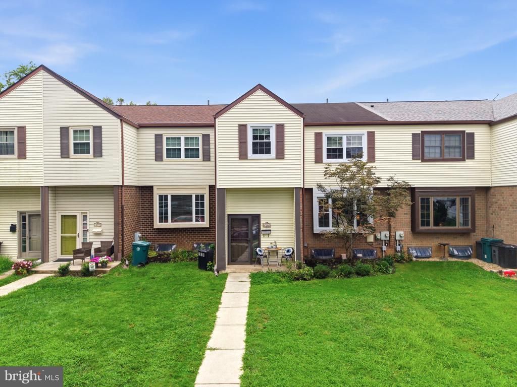 206 BIRCH DRIVE, LAFAYETTE HILL, PA 19444
