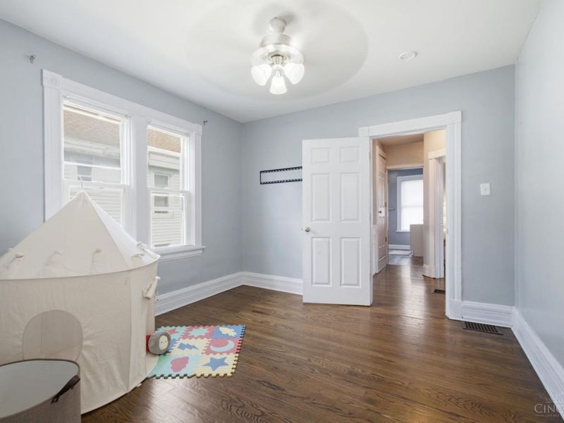6125 Clephane Avenue, Cincinnati, OH 45227 Photo 43