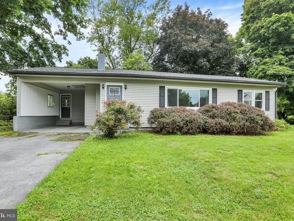 921 N 8TH AVENUE, LEBANON, PA 17046