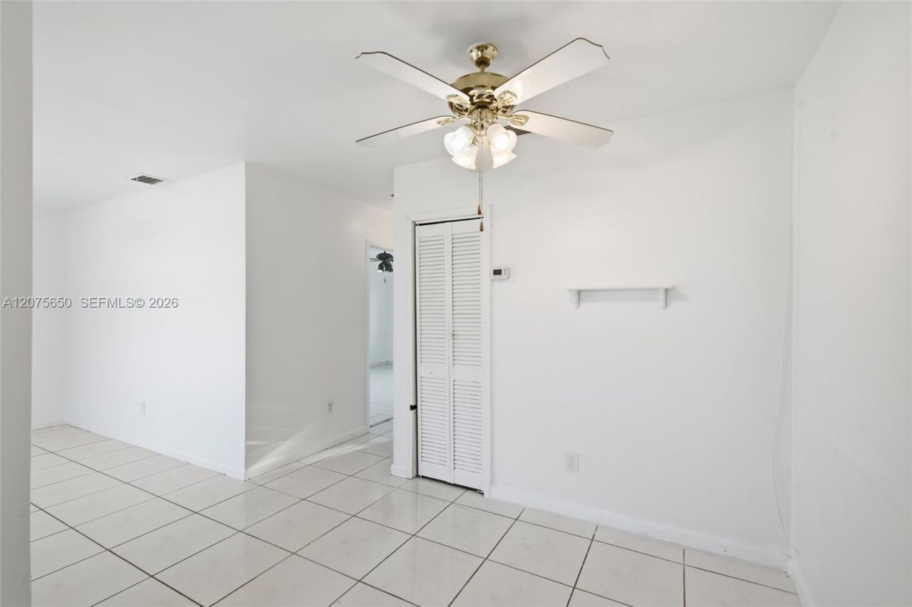 17360 SW 121st Ave , Miami, FL 33177 Photo