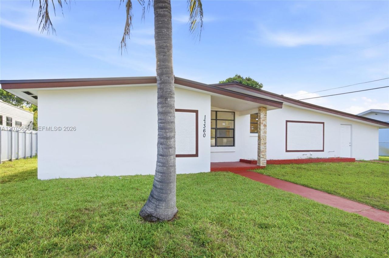 17360 SW 121st Ave , Miami, FL 33177 Photo