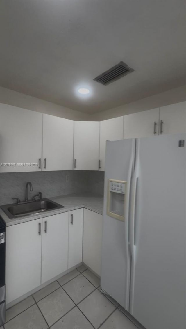 3821 SW 89th Ct , Unit Front, Miami, FL 33165 Photo