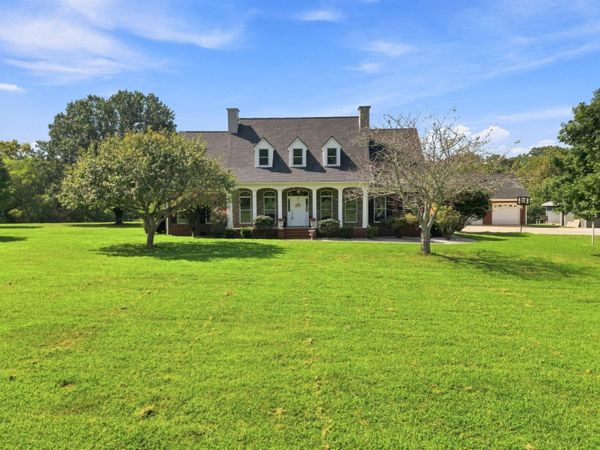 937 Creek Road, Wildwood, GA 30757