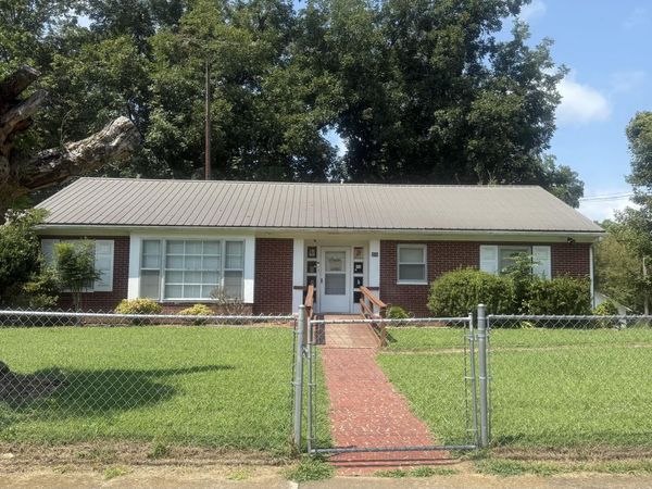 308 S Cherokee Street, LaFayette, GA 30728