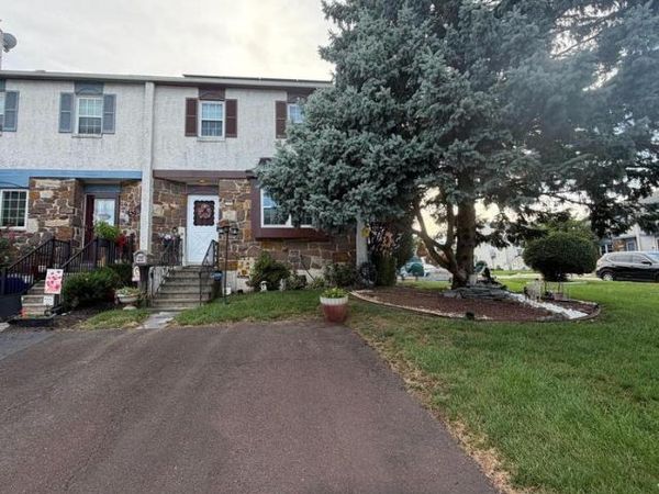 2496 DRAGON CIRCLE, WEST NORRITON, PA 19403
