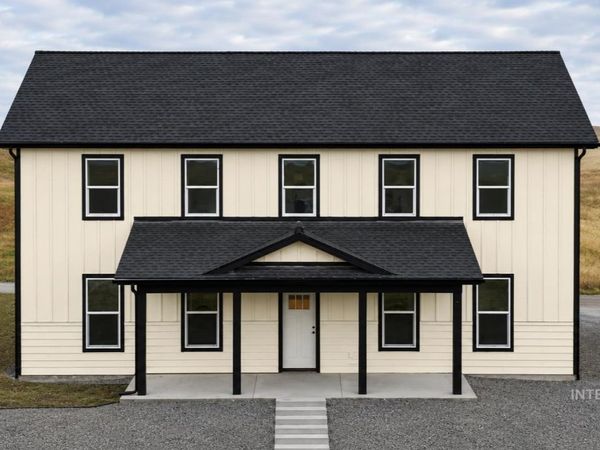 1103 Edington Ave, Moscow, ID 83843