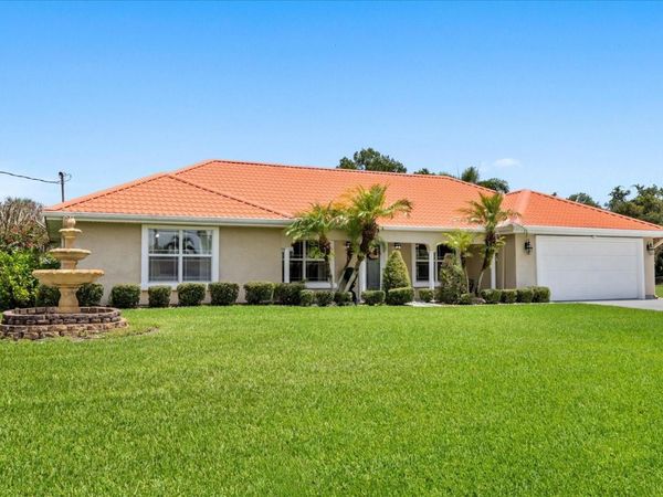 1819 SE ELROSE STREET, PORT ST LUCIE, FL 34952