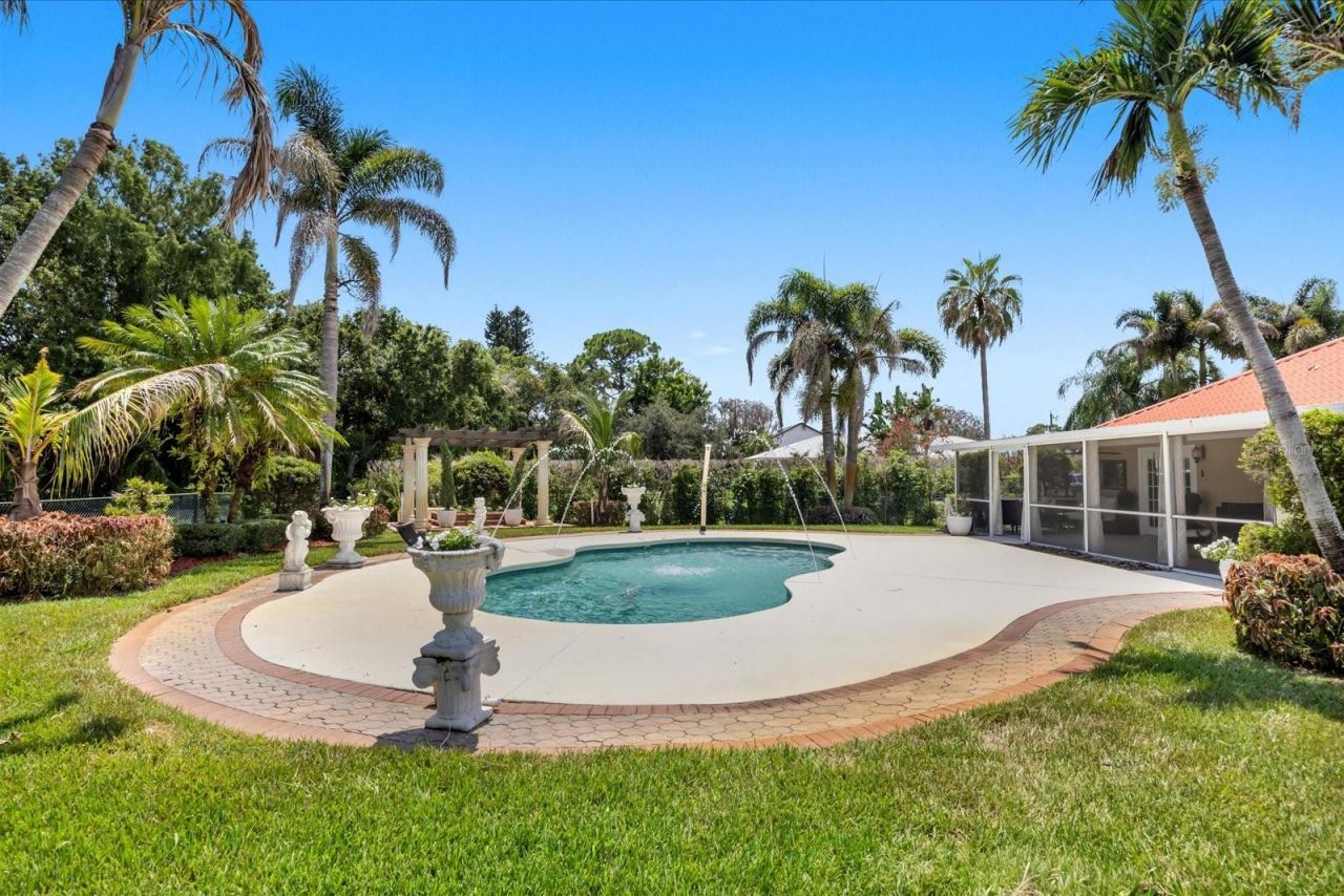 1819 SE Elrose Street, Port Saint Lucie, FL 34952 Photo