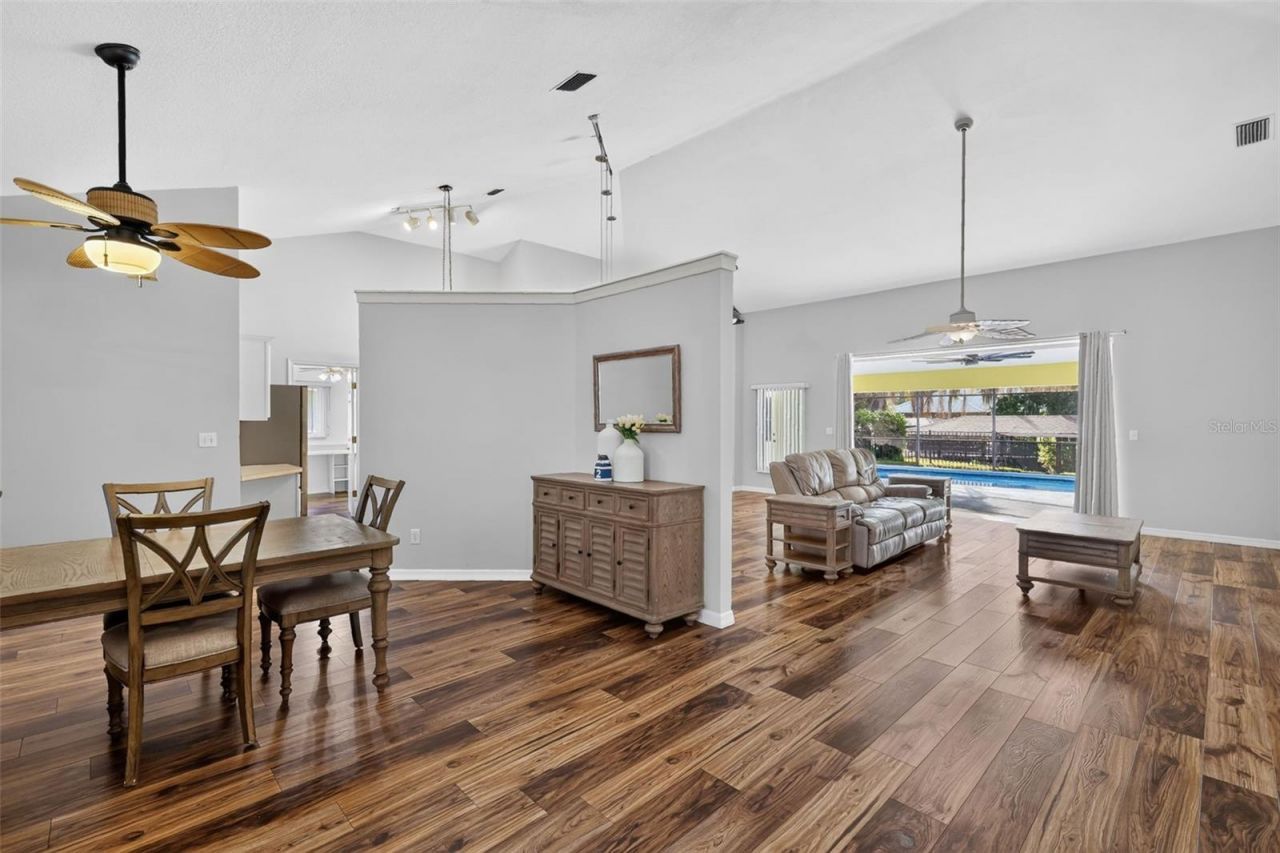 35546 Cedar Lane , Leesburg, FL 34788 Photo