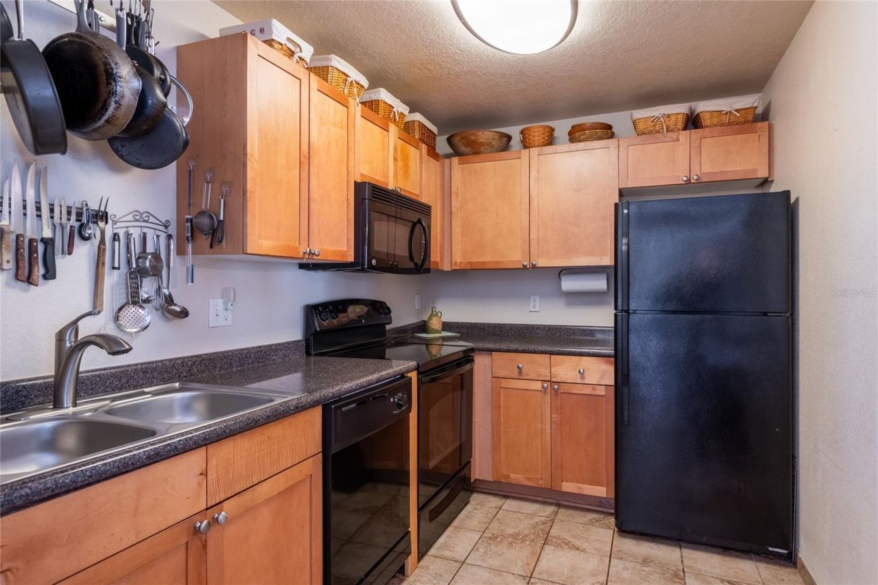 5132 Beach Drive Se, Unit C, Saint Petersburg, FL 33705 Photo