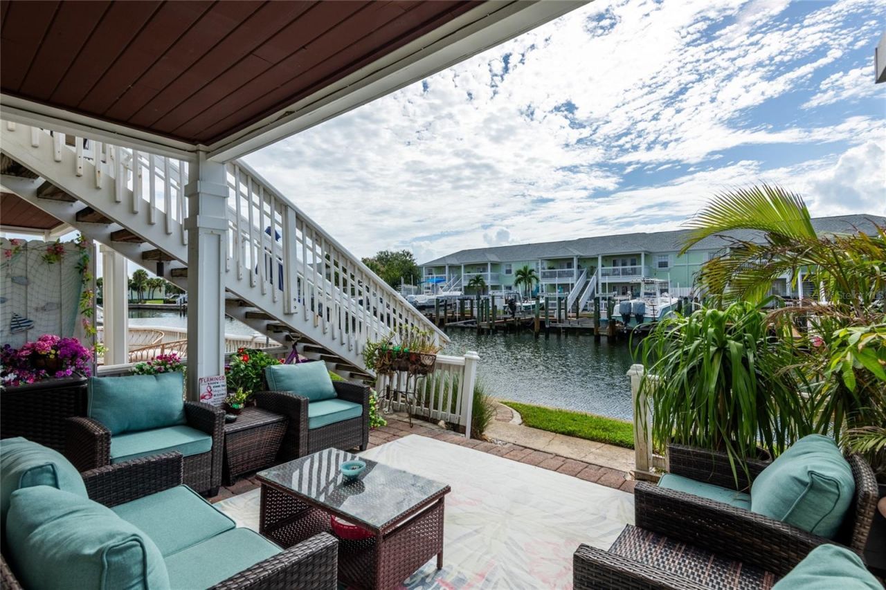 5132 Beach Drive Se, Unit C, Saint Petersburg, FL 33705 Photo