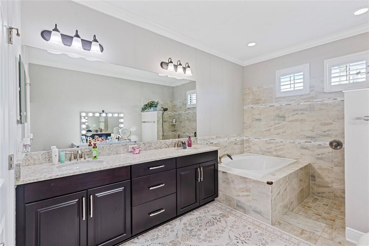 743 Wellington Court, Oldsmar, FL 34677 Photo