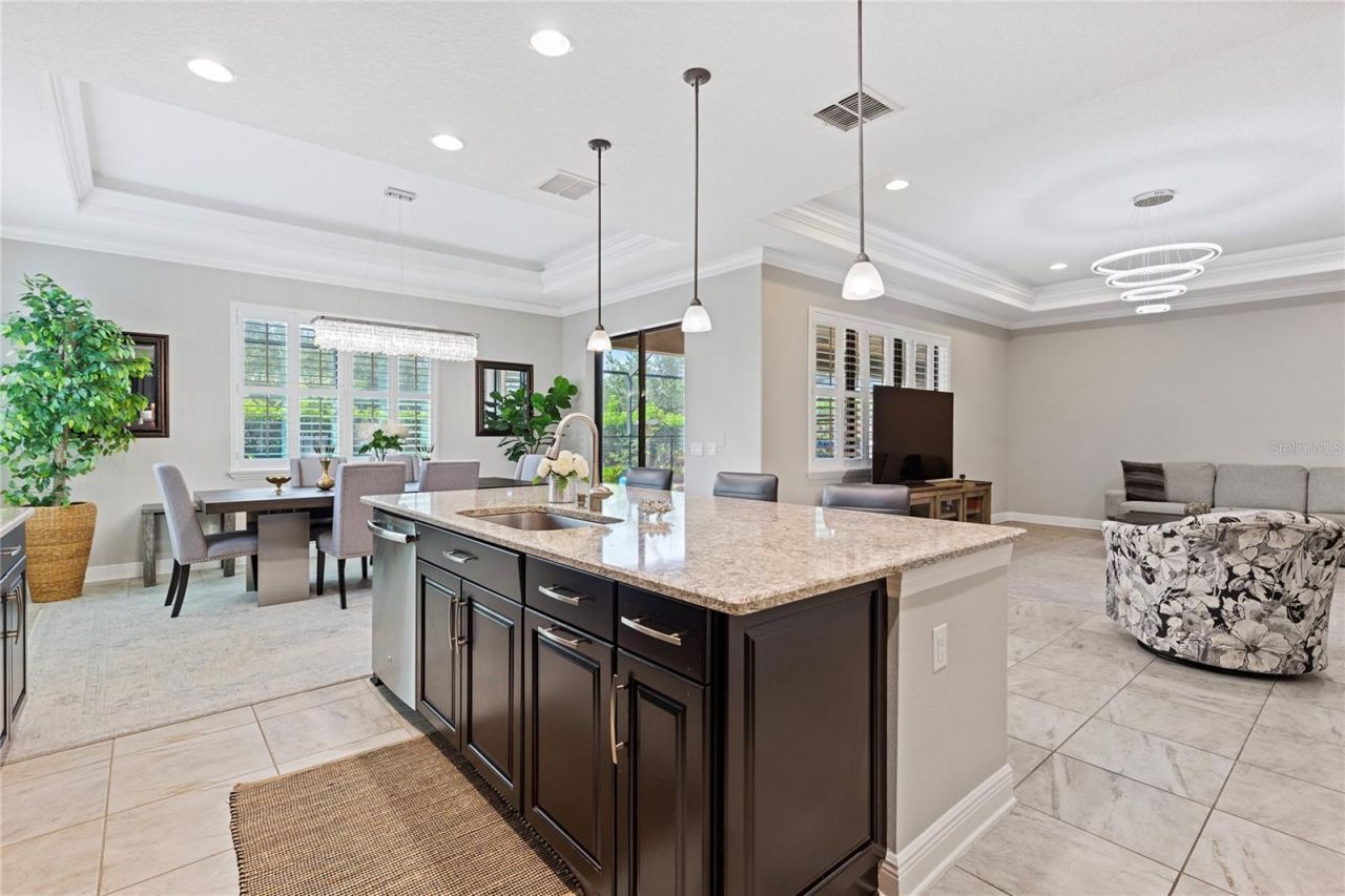 743 Wellington Court, Oldsmar, FL 34677 Photo