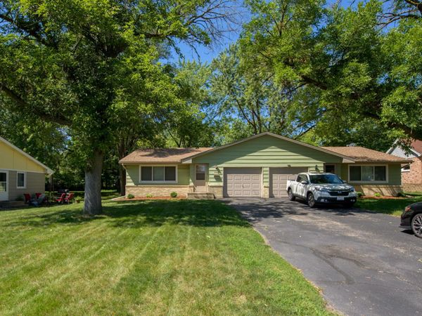 9522 Pleasant Avenue S, Bloomington, MN 55420