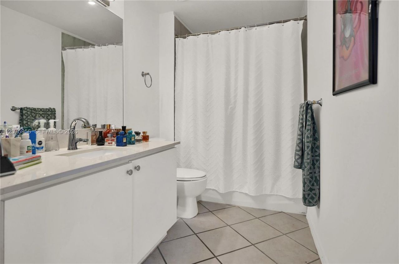 3500 Coral Way , Unit 1010, Miami, FL 33145 Photo