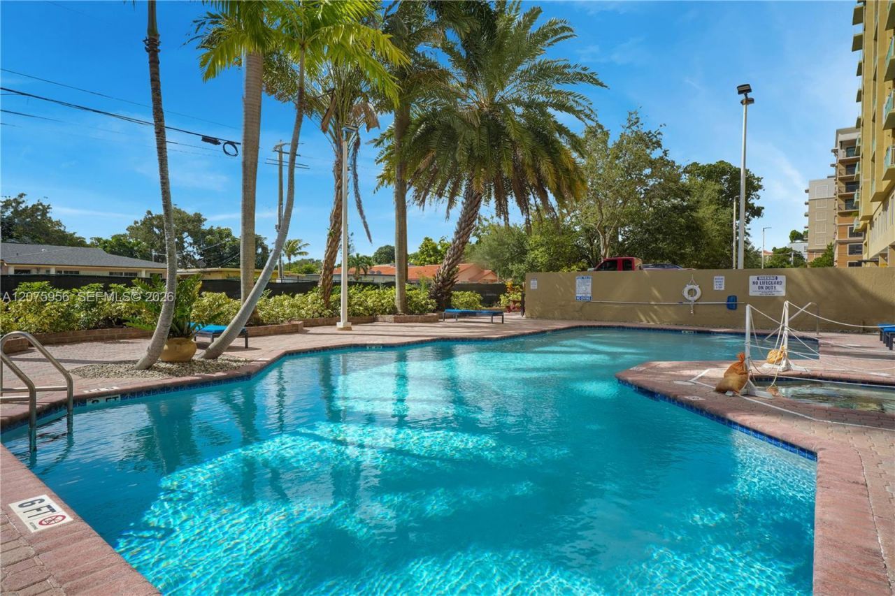 3500 Coral Way , Unit 1010, Miami, FL 33145 Photo