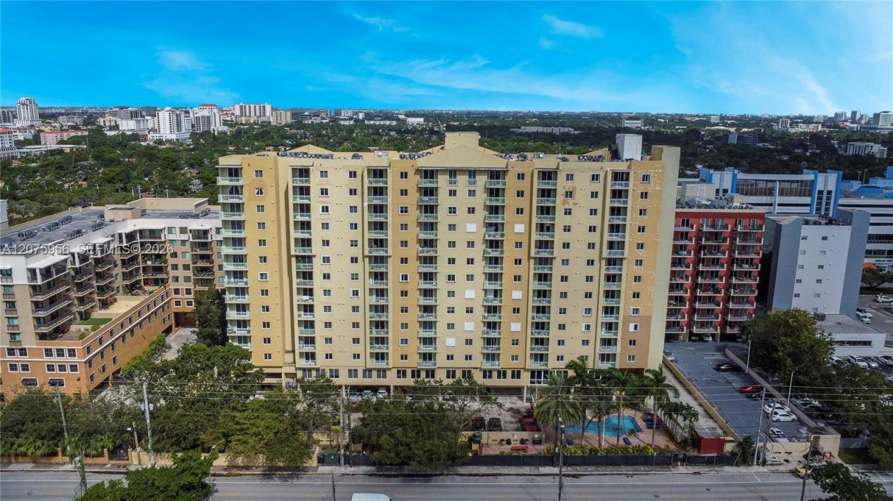 3500 Coral Way , Unit 1010, Miami, FL 33145 Photo