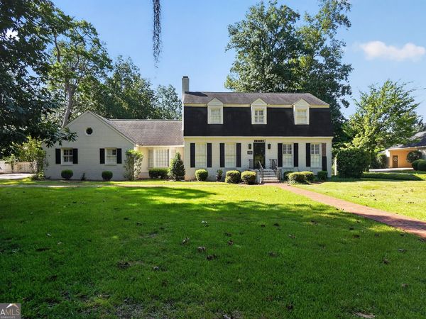 2210 E Doublegate Drive, Albany, GA 31721