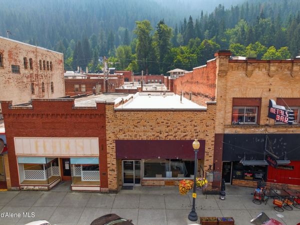 516 Cedar ST , Wallace, ID 83873