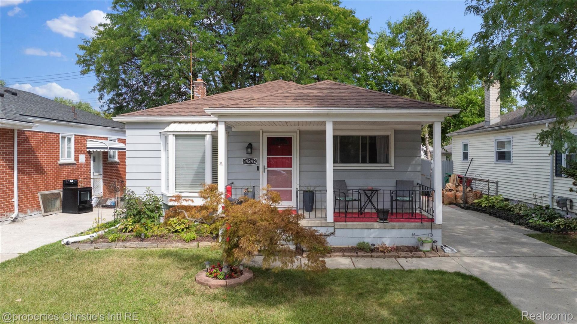 24242 Lexington Avenue, Eastpointe, Mi 48021 Main Photo