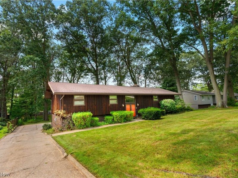 4808 Buhl Boulevard , Uniontown, OH 44685 Photo 2