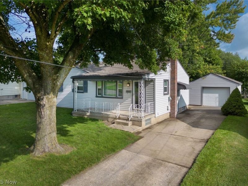 519 Creed Street, Struthers, OH 44471 Photo 4