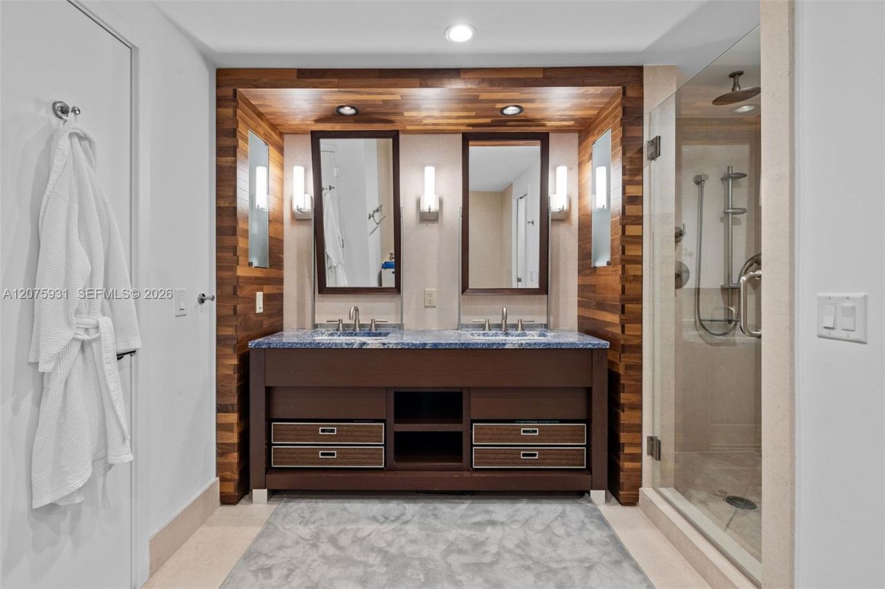 6899 Collins Ave , Unit 1602, Miami Beach, FL 33141 Photo