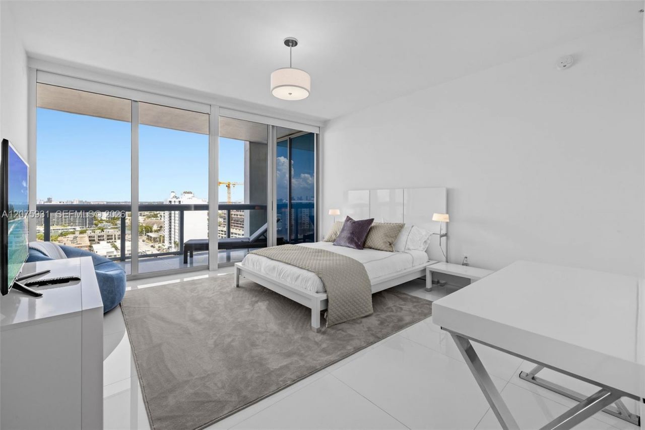 6899 Collins Ave , Unit 1602, Miami Beach, FL 33141 Photo