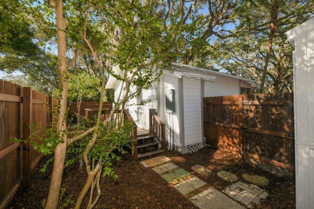 1230 35th Street , Sarasota, FL 34234 Photo