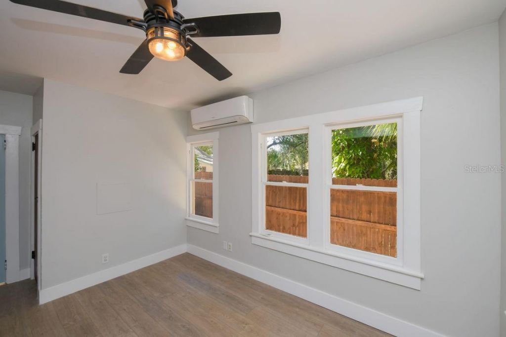 1230 35th Street , Sarasota, FL 34234 Photo