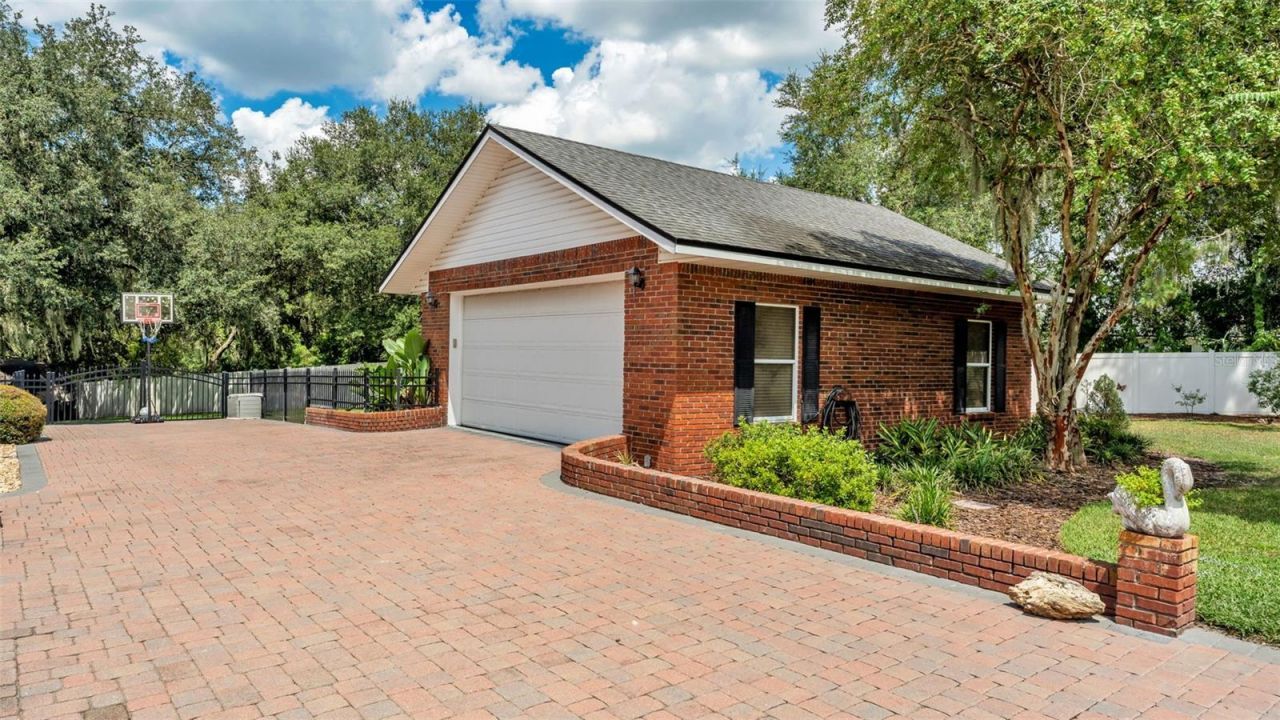 6605 Poley Creek Drive W, Lakeland, FL 33811 Photo